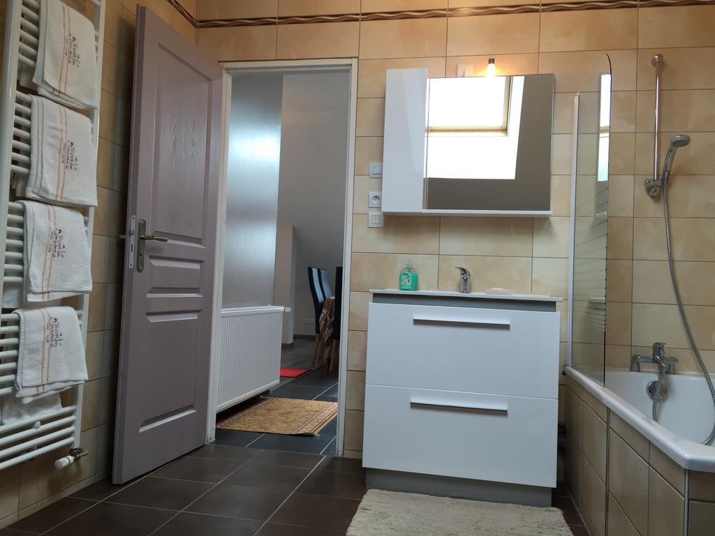 شقة Rochire Location 1 جوراردُميه الغرفة الصورة